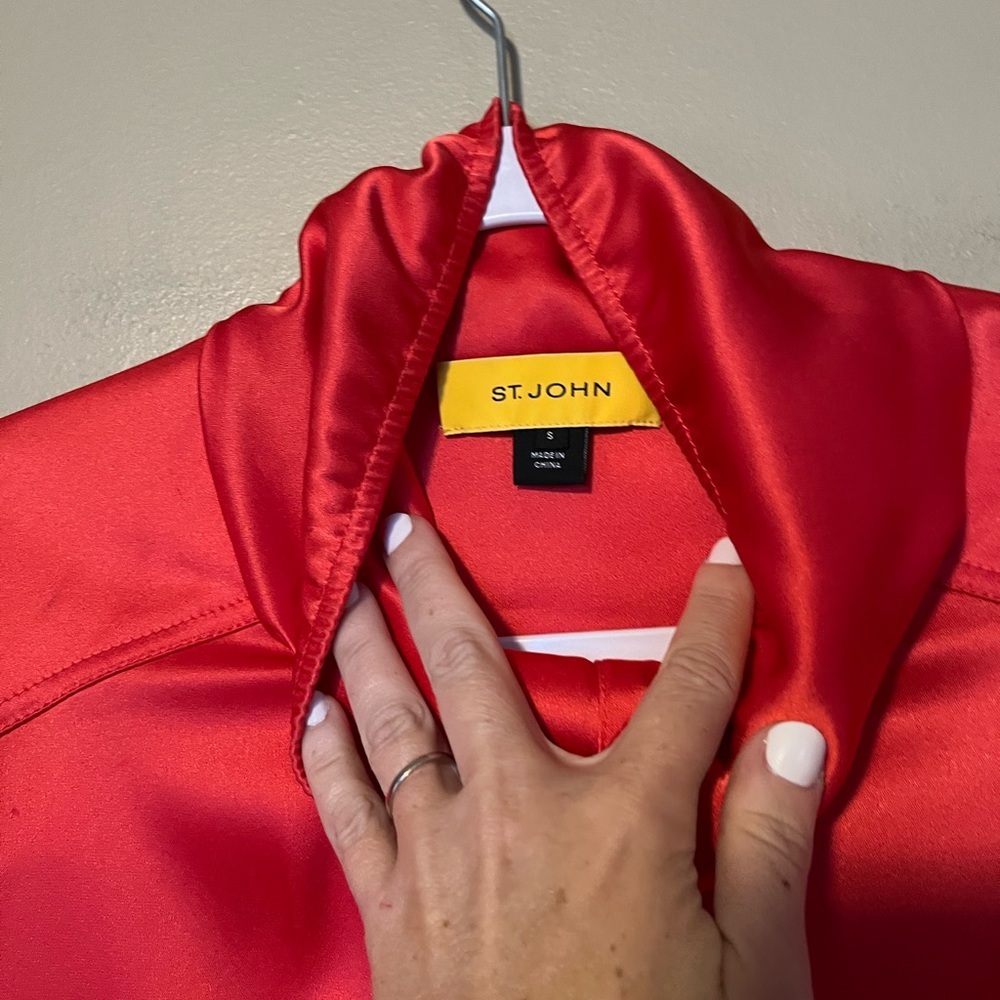 St. John Red Satin Short Sleeve Jacket - image 4